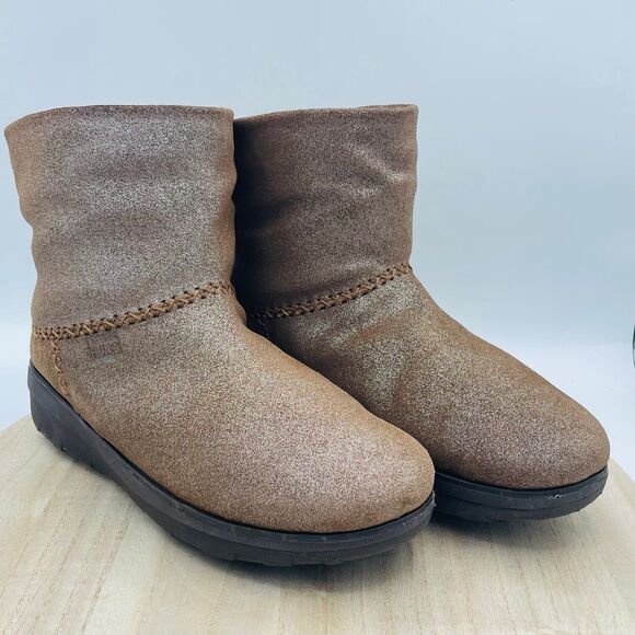 Women's FITFLOP Brand Mukluk Shorty Micro Wobble Board Comfort Boots 7.5 Shimmer - Picture 1 of 10